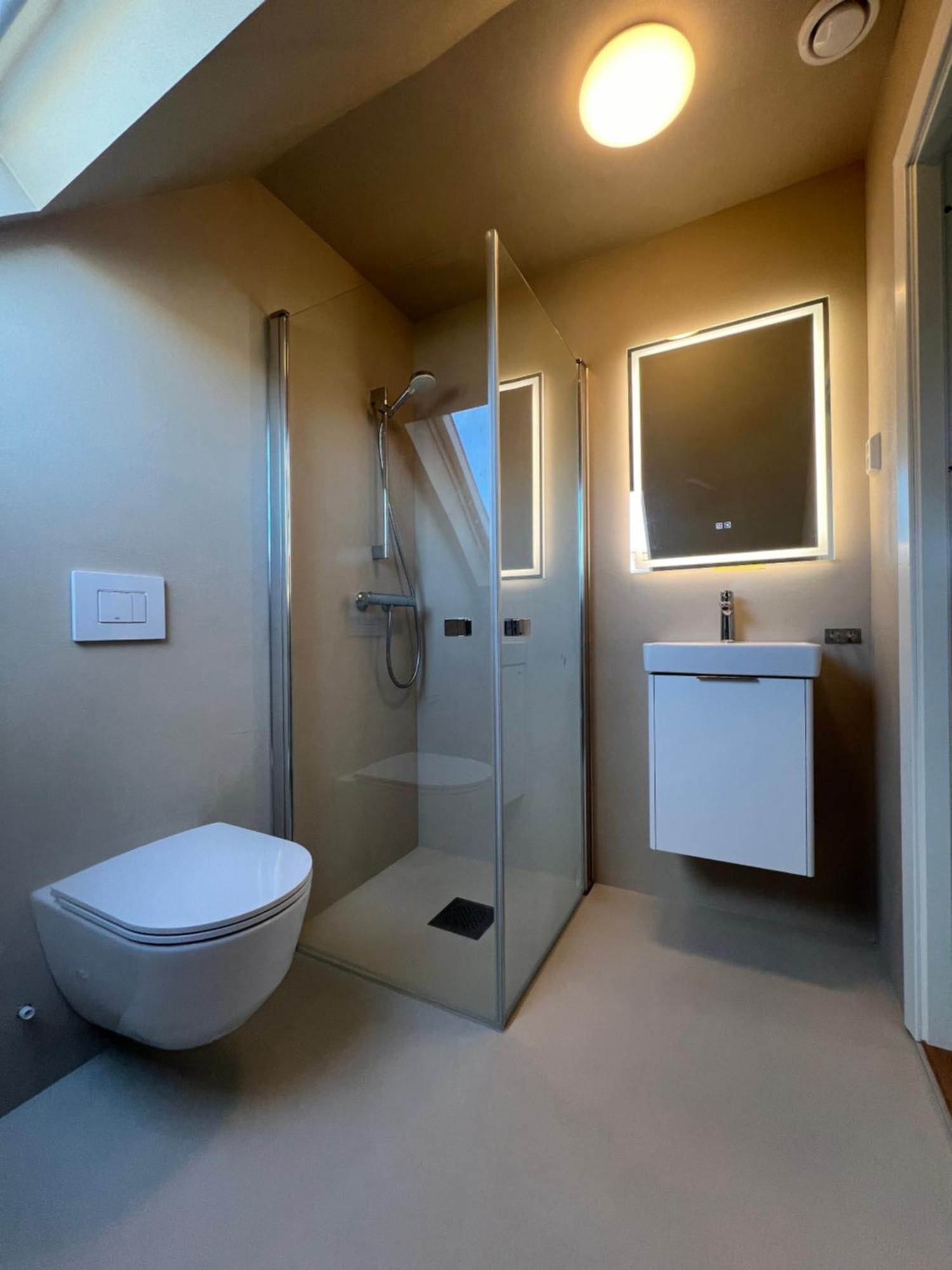 Central Guest House - Bedroom With En Suite Bathroom Stavanger Zimmer foto